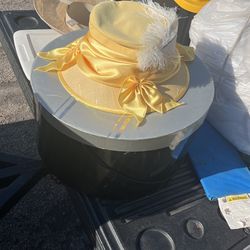 Elite Champagne Derby Hat