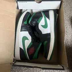 Air Jordan 1 Mid 