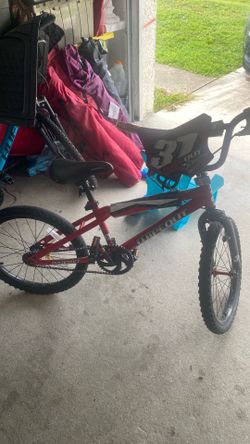 Wipeout and huffy bike