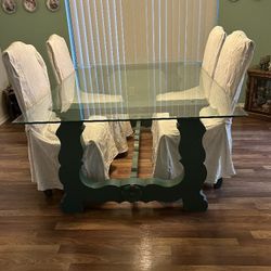 Dining Room Table With 4 Chairs