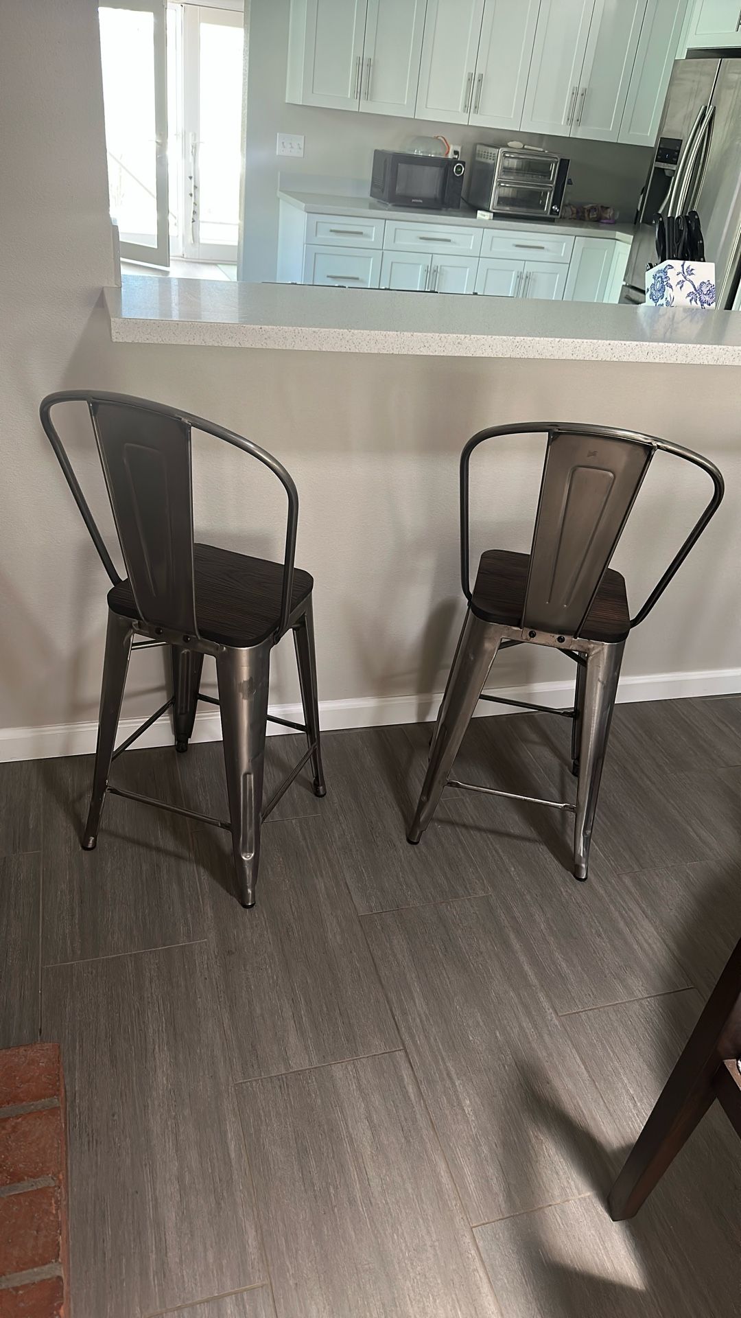 Bar stool Pair