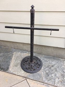 Outdoor Fireplace / BBQ/ Firepit accessory stand with roses on the base