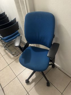 Steelcase Leap V 2 Office Chair 