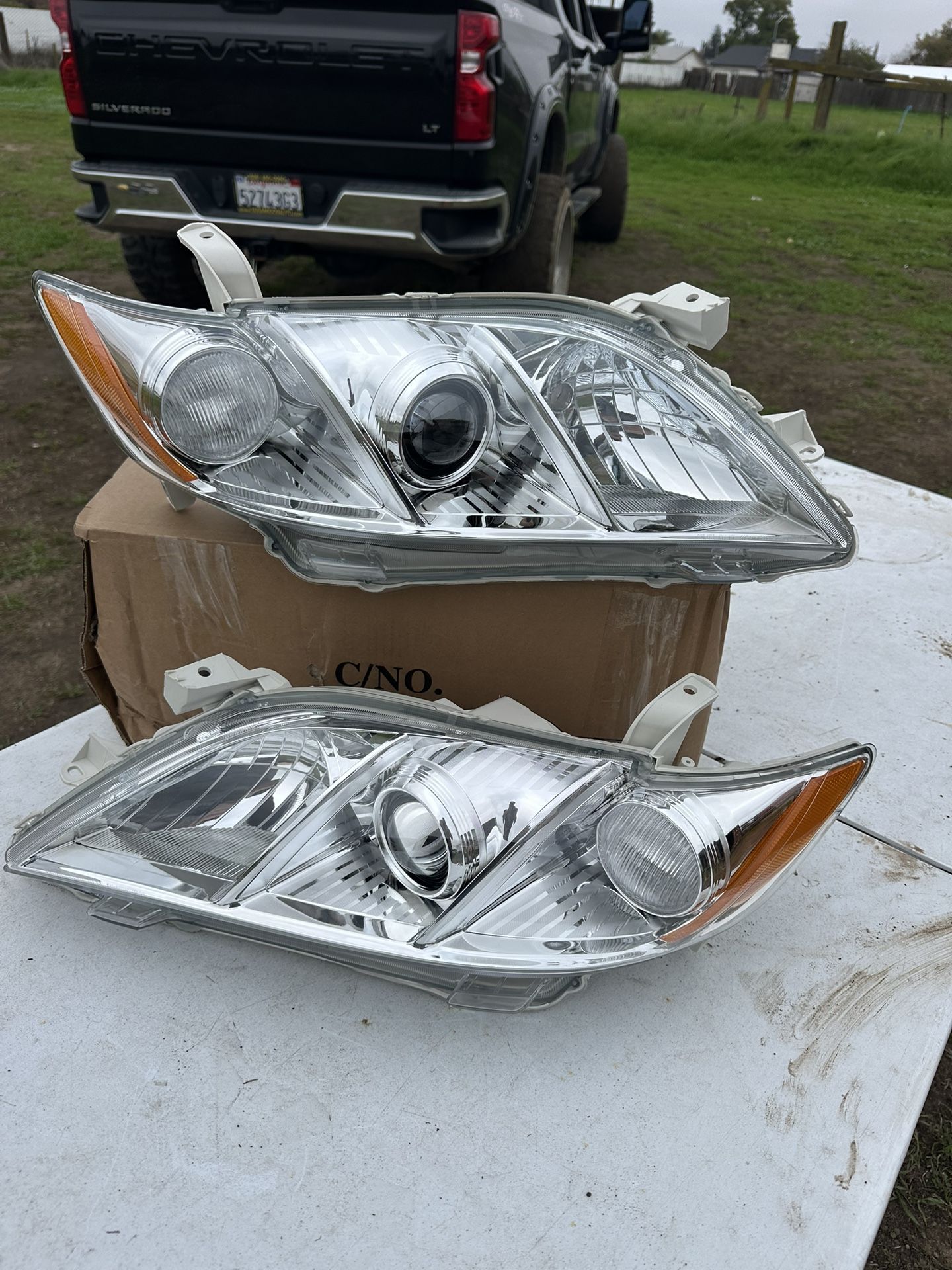 07-09 Toyota Camry Headlights New