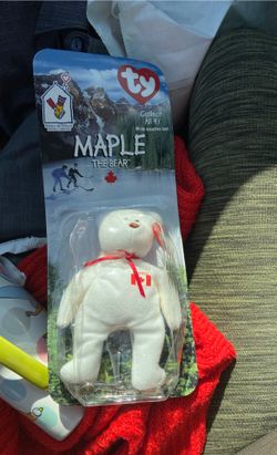 Mc Donald collection maple the bear