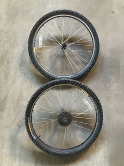 26” Alex DM18 Wheelset w/ Kenda Koyote Tires, Tubes & 8‑Speed Shimano Cassette