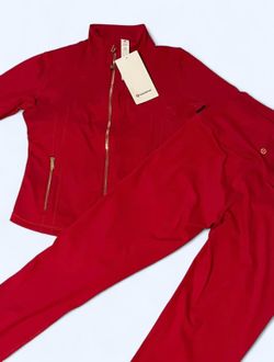 Red lulu set w/ Gold Zipper.
