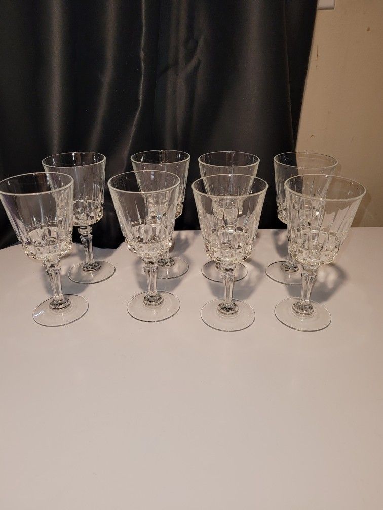 Crystal Wine Glasses, Different Size China, O