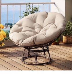 Large round wicker chair