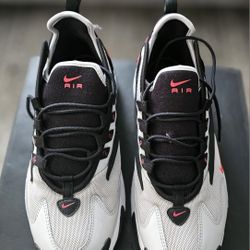 NIKE ZOOM 2K