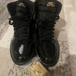New Nike Air Jordan 1 Retro High OG Mens Size 10.5