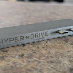 HyperDrive DUO 7-in-2 USB-C Hub for MacBook Pro/Air - Space Gray