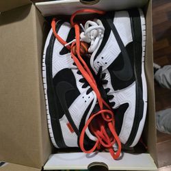 Nike Sb Dunk Tight Booth
