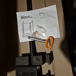 Rogue Adjustable Pull Up Bar 