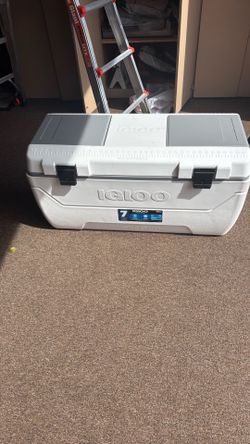 Igloo 165 qt cooler