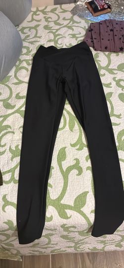 3 pair of leggings