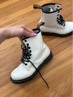 Dr Martens White