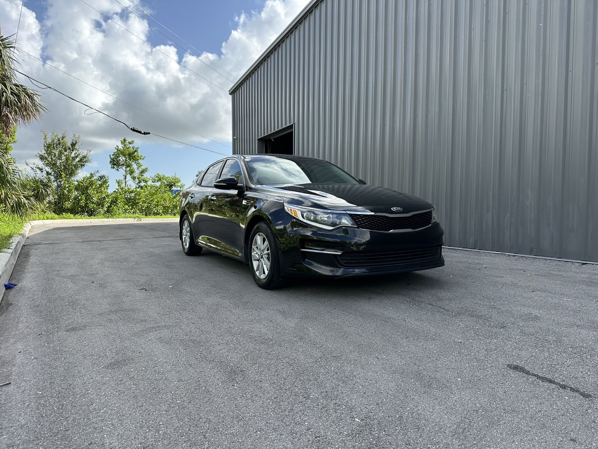 2016 KIA Optima
