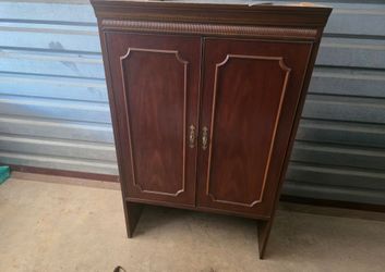 Mahogany Double Door Cabinet