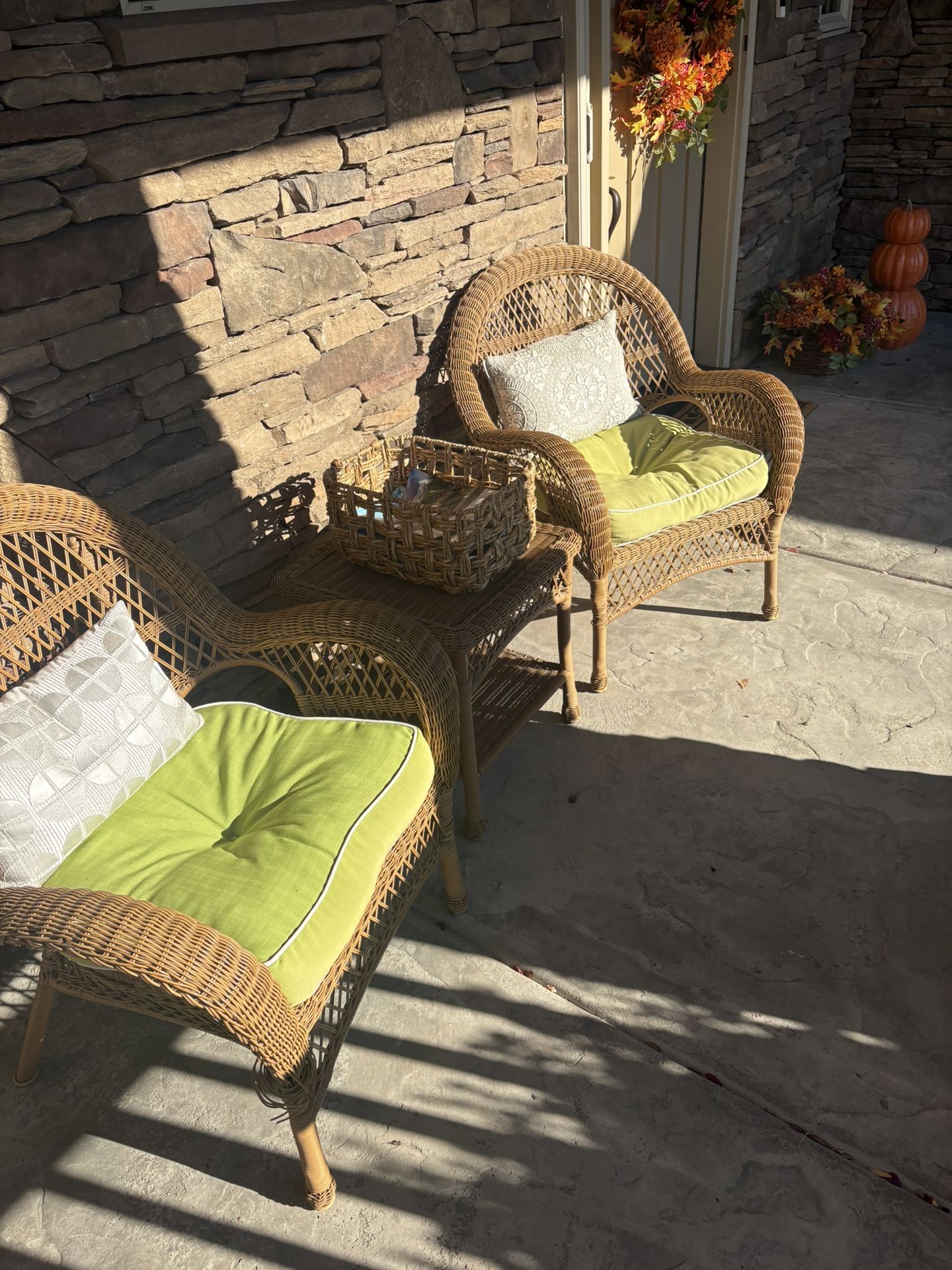 Patio Furniture. 4 Chairs And A Small Table