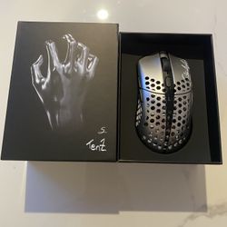 Finalmouse  - Starlight Pro Tenz (small)