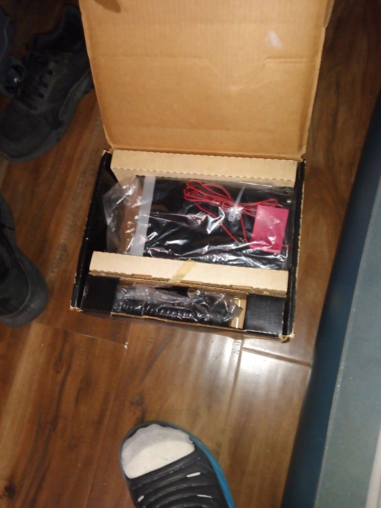 Hy-gain Citizens Two-way Radio System