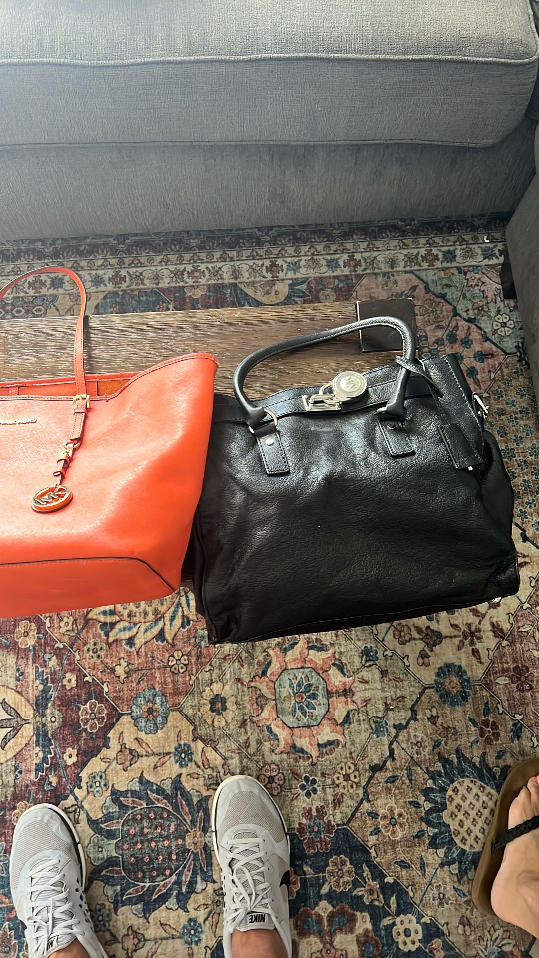 Michael Kors Purses And Wallets