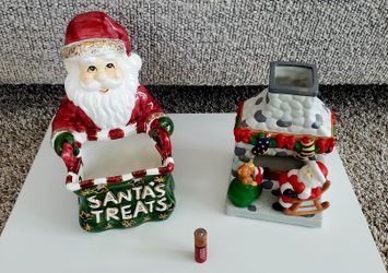 2 piece bundle Santa treats & Partylite fireplace
