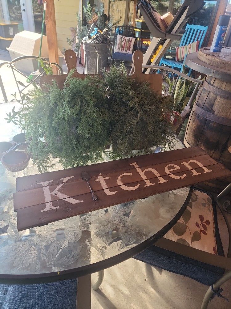 Kitchen Decor for Sale in Victorville, CA OfferUp