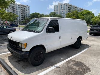 2002 Ford E-350