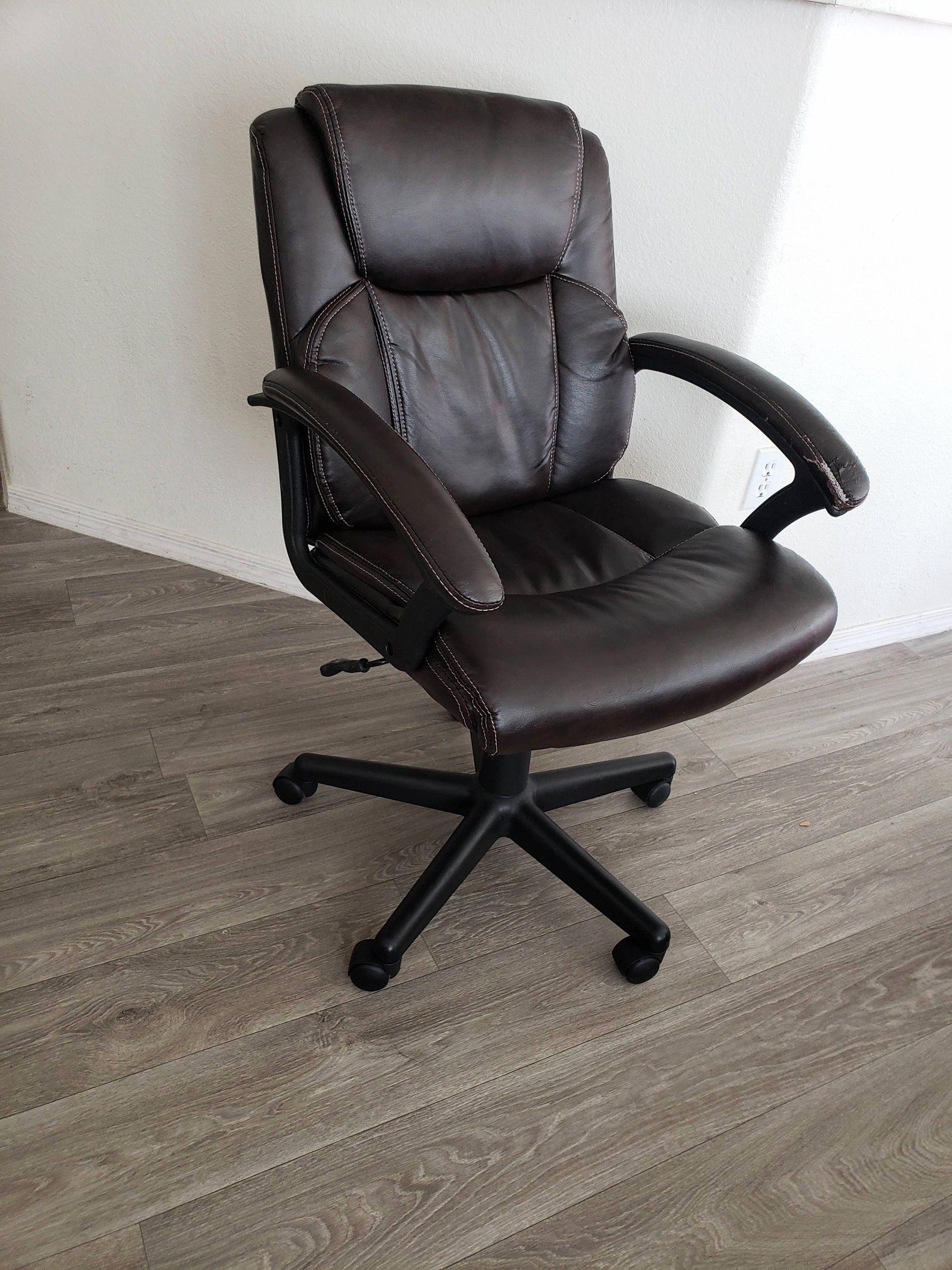 Executive Office Chair Leather