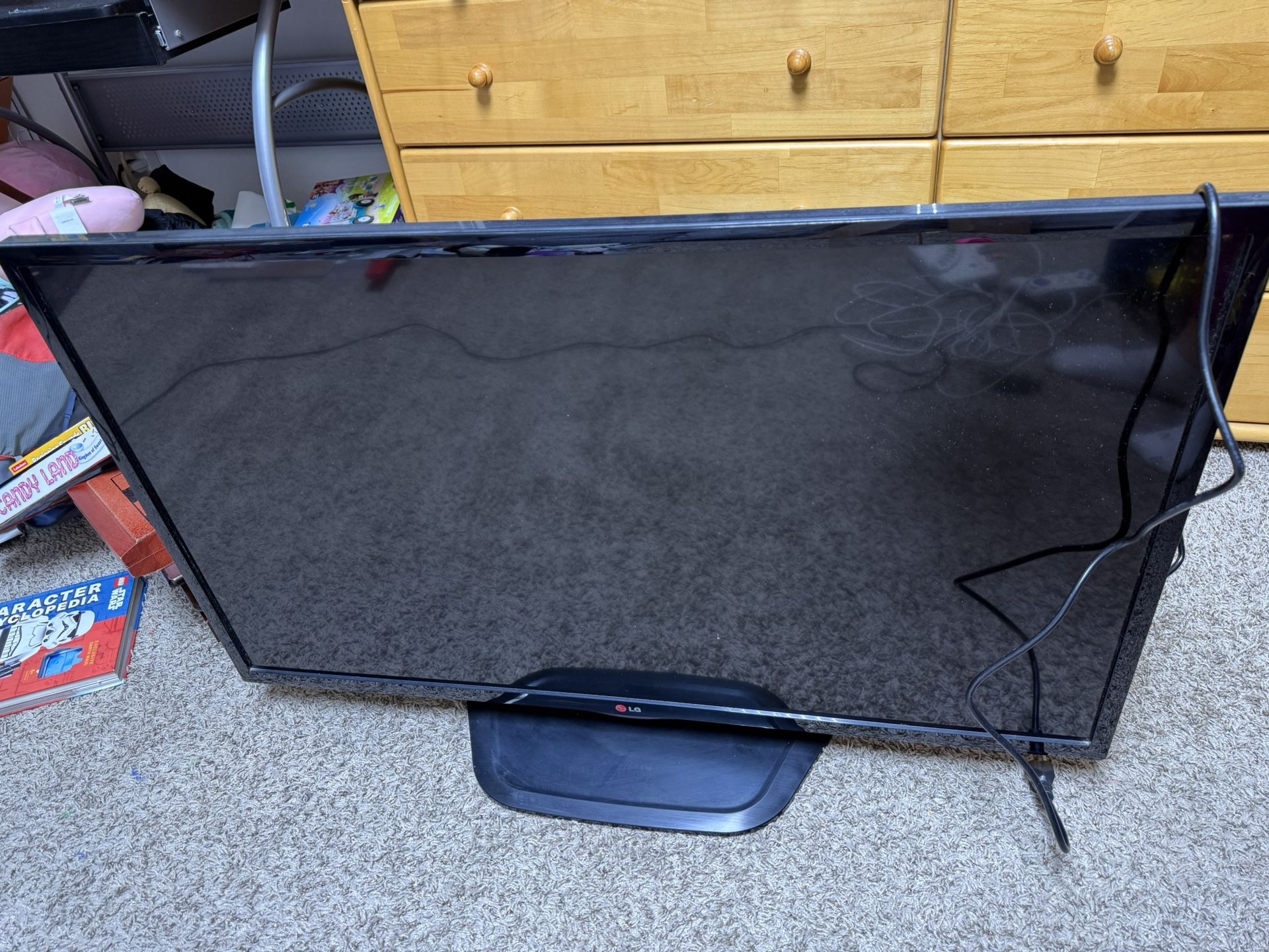 LG 39” LCD TV 39LN5300