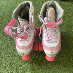 FIRESTAR ROLLER SKATES