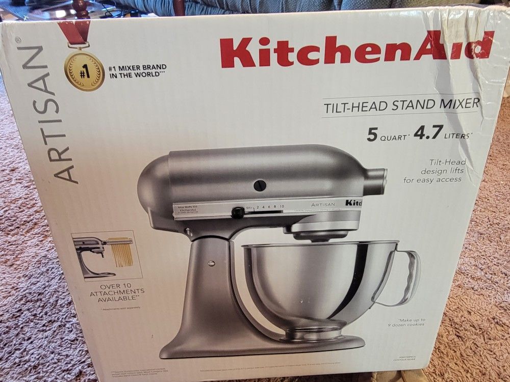 5 quart Artisan Series Kitchenaid Stand Mixer