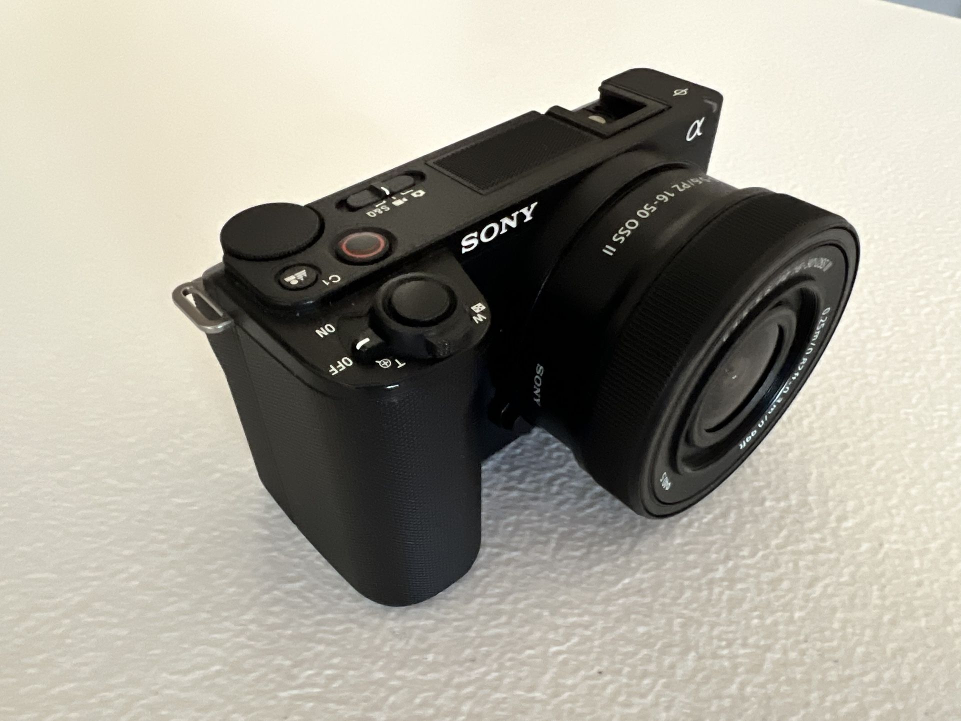 2025 Sony ZV-E10II