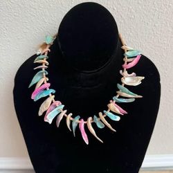 Vintage Sea Shell Necklace Just $5 