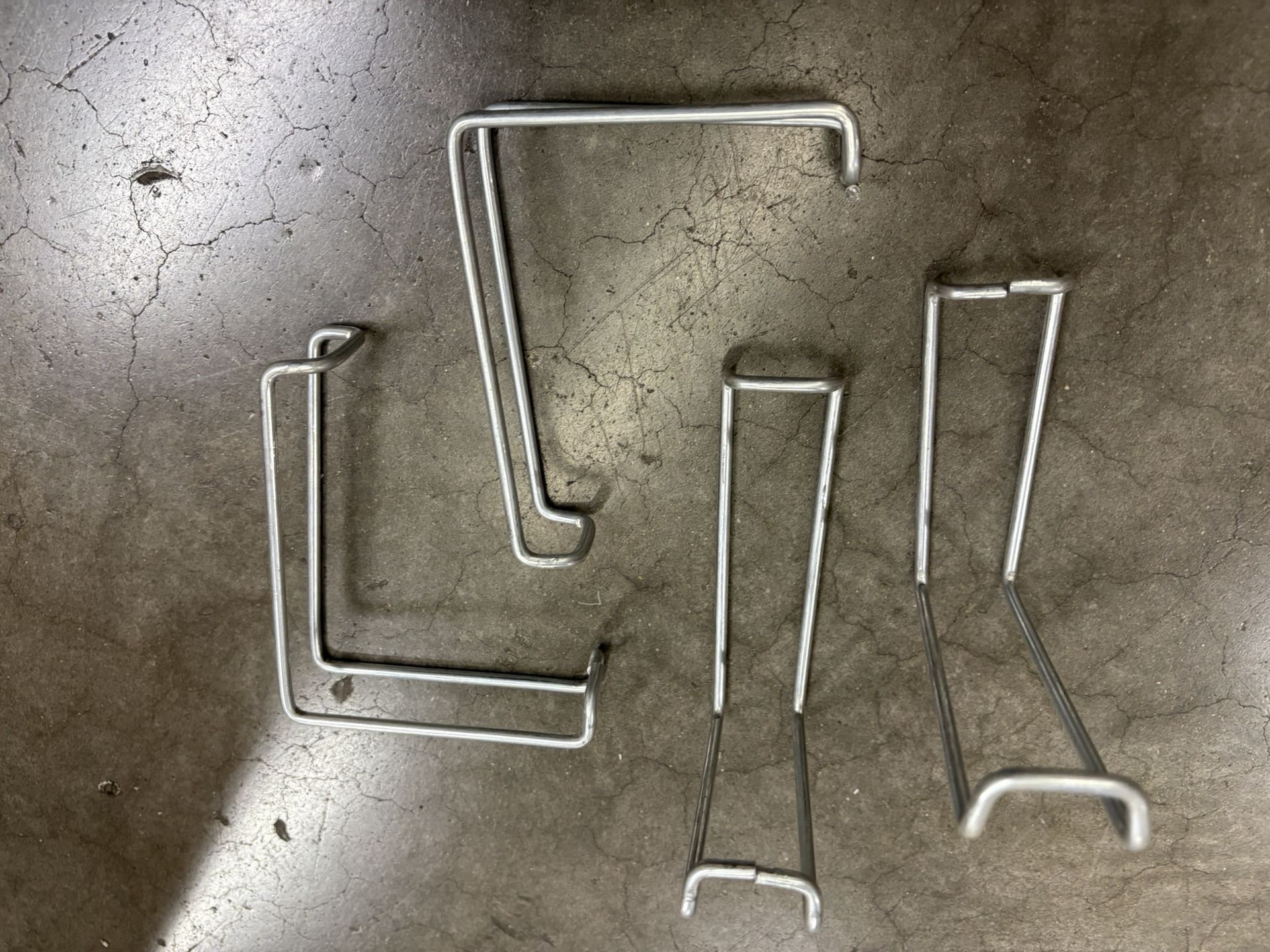 Crate Clips Spring Assembly Clips Box Of About 400 Clips