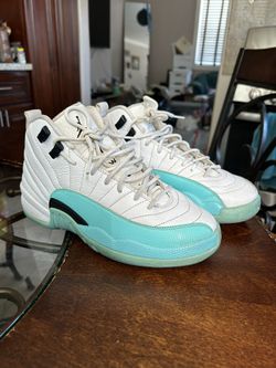Jordan 12 White Aqua Size 6