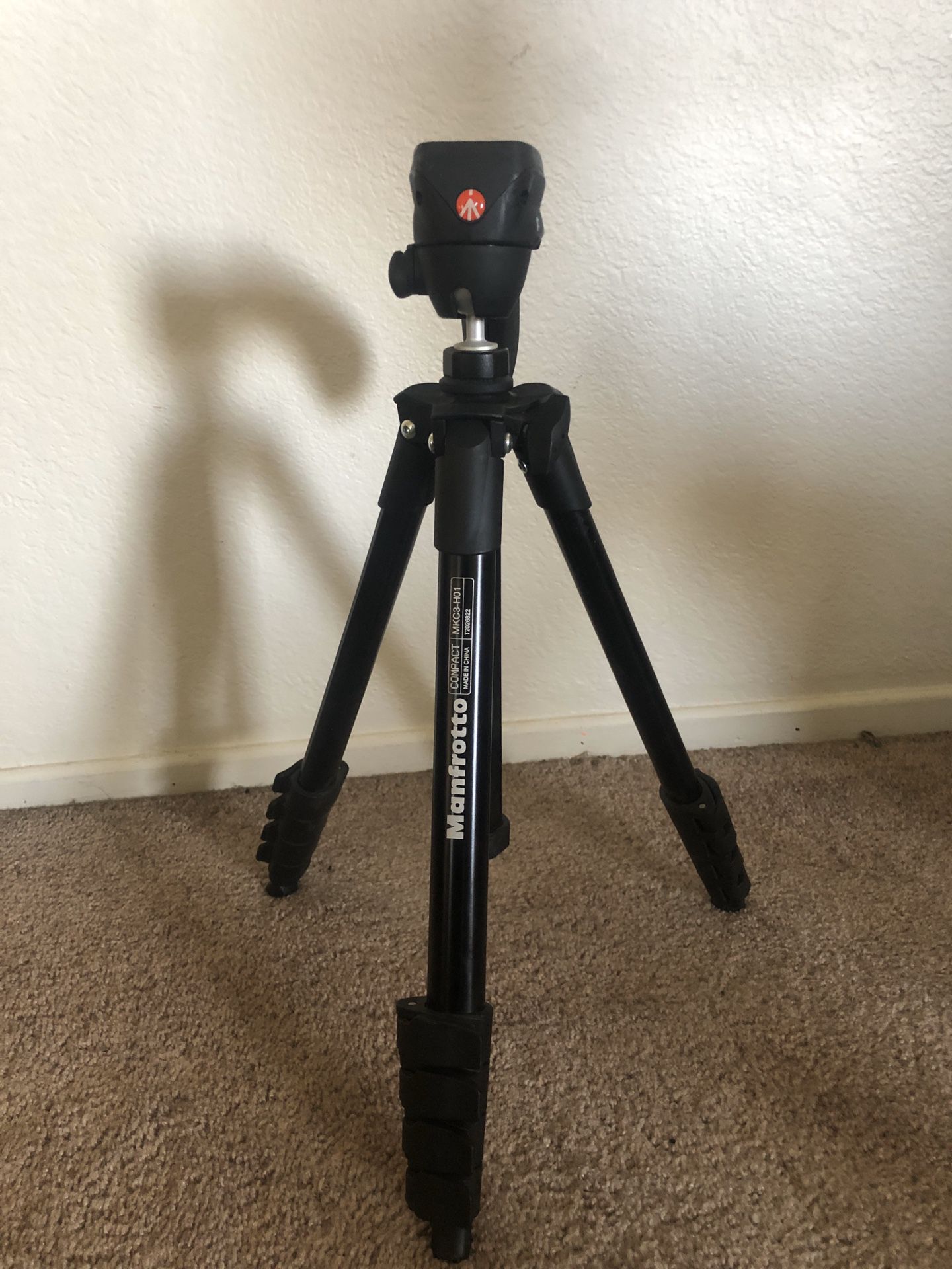 Manfrotto Compact Action Smart Tripod with Joystick 61"