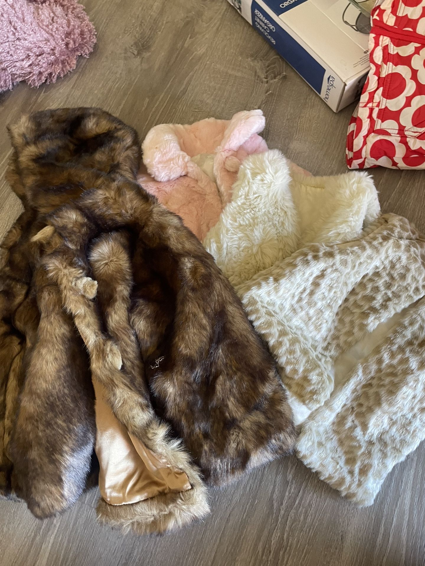 Lot Of 4 Cachcach Faux Fur Jackets And Vests Over $500 In Coats