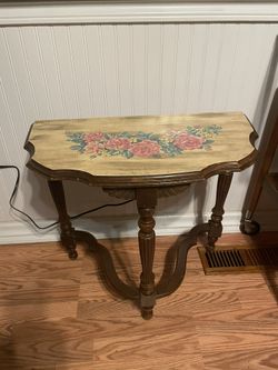 Beautiful Vintage Half Moon Floral Top Table