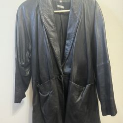 Womens Black Mid Thigh Leather Jacket Padded Shoulder Super Soft & Stylish SZ S