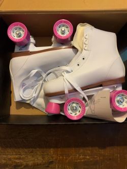 Brand New Chicago Skates Girls White/Pink Roller Skates Size 4