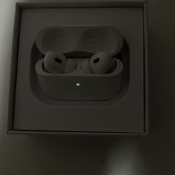 Apple 2nd Generation Active noise cancellation 