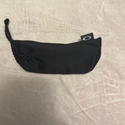 Black Oakley Sun Glasses 
