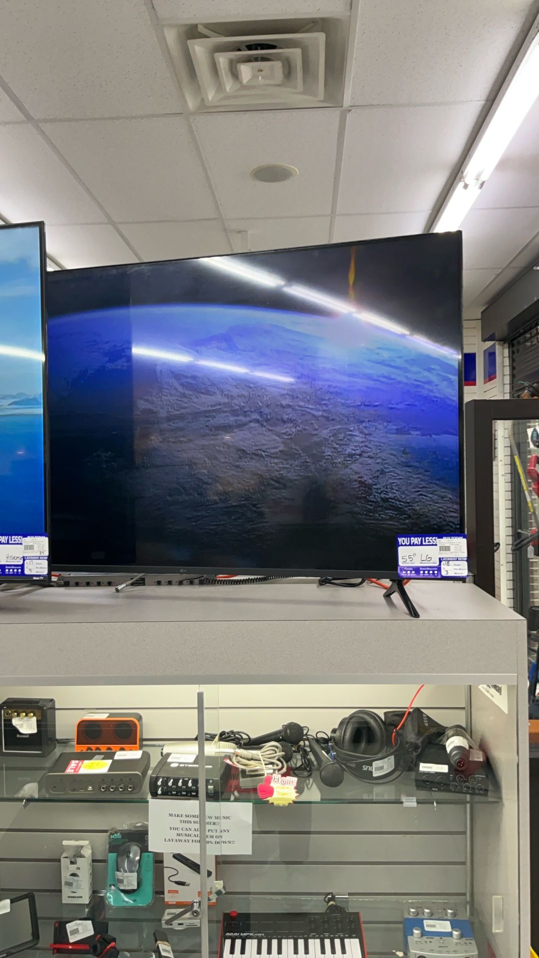 55” Smart TV