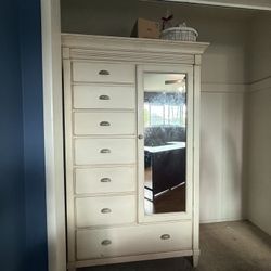 White Armoire with Mirror Door & 7 Drawers – Vintage Style Wardrobe / Closet