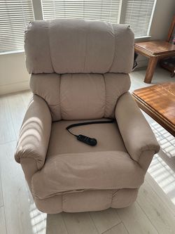 La-Z-Boy Power Recliner