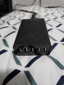 5 USB charger