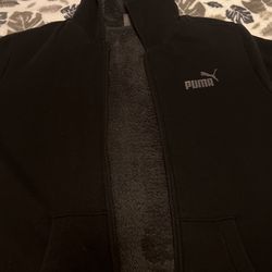 PUMA Sweater